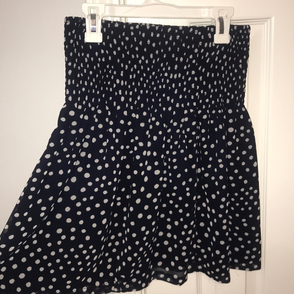High waisted skirt!